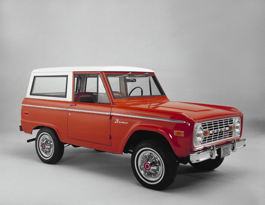  Ford Bronco Wagon 1973 года  (фото 2 из 8)